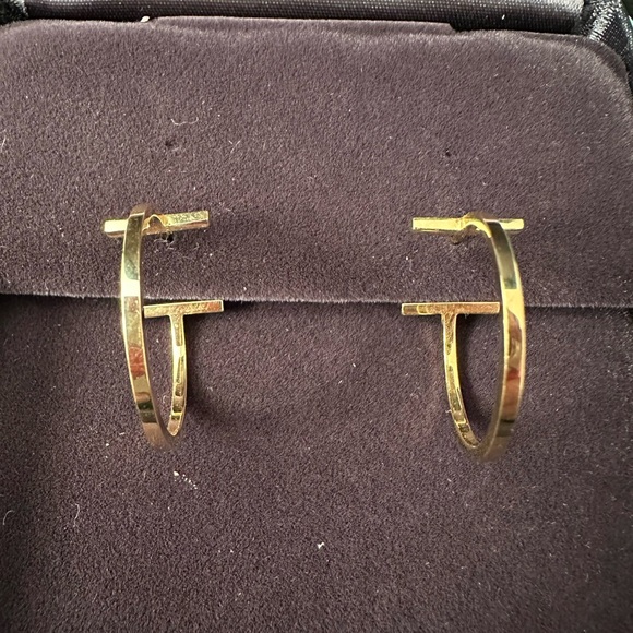Tiffany & Co T-Hoop Yellow Gold Earrings - Picture 3 of 7